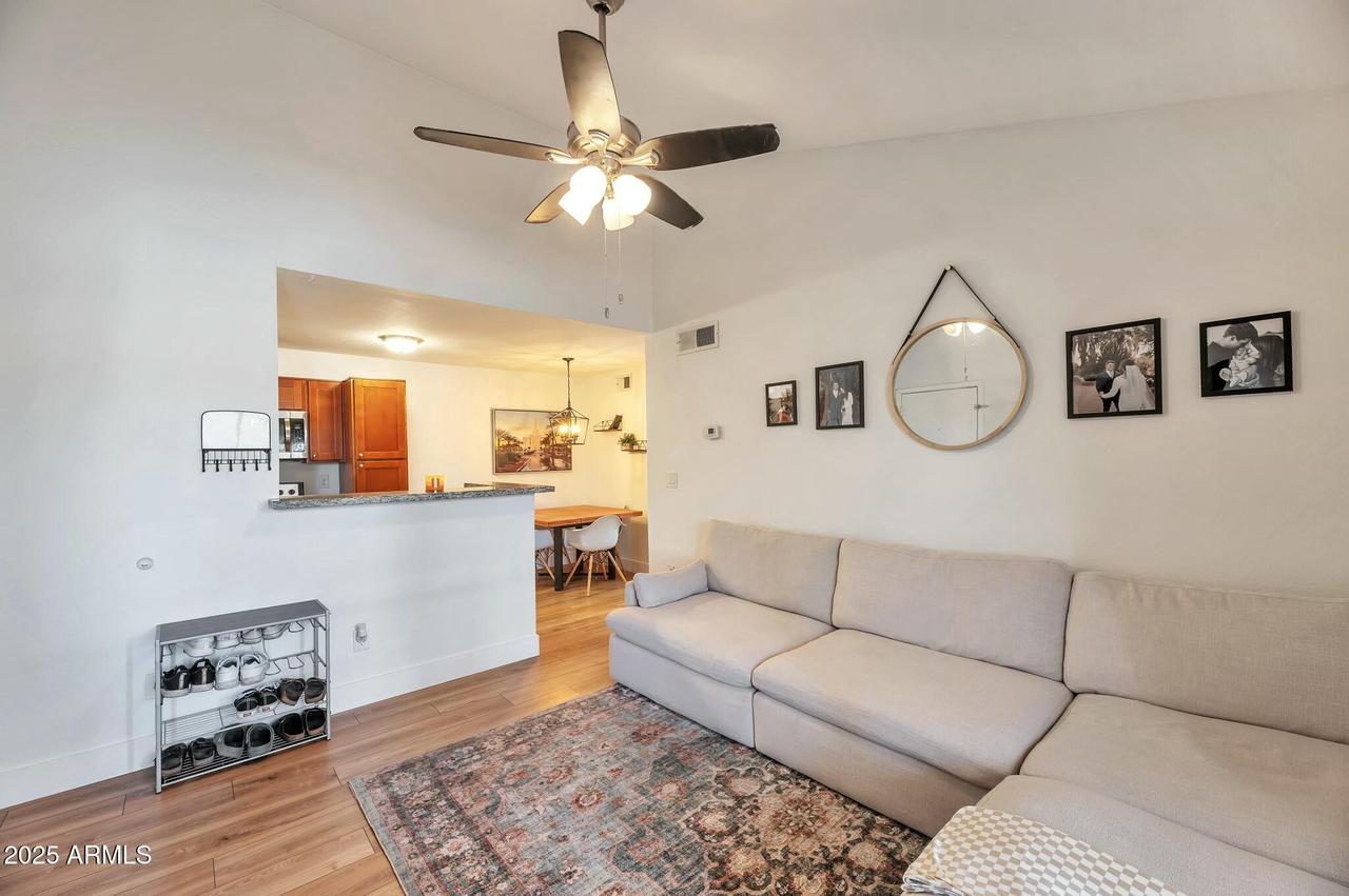 623 W Guadalupe Rd. #213, Mesa, AZ 85210