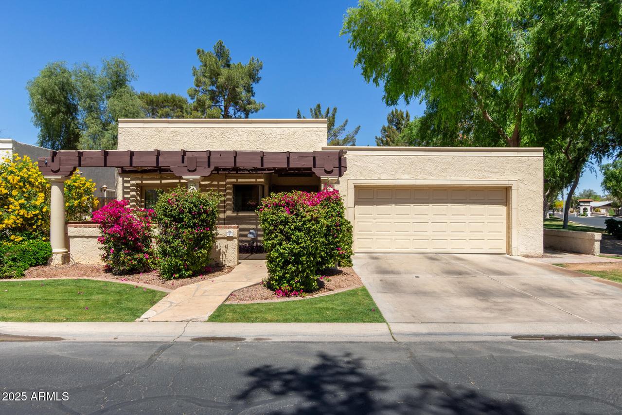 2322 S Rogers #1, Mesa, AZ 85202