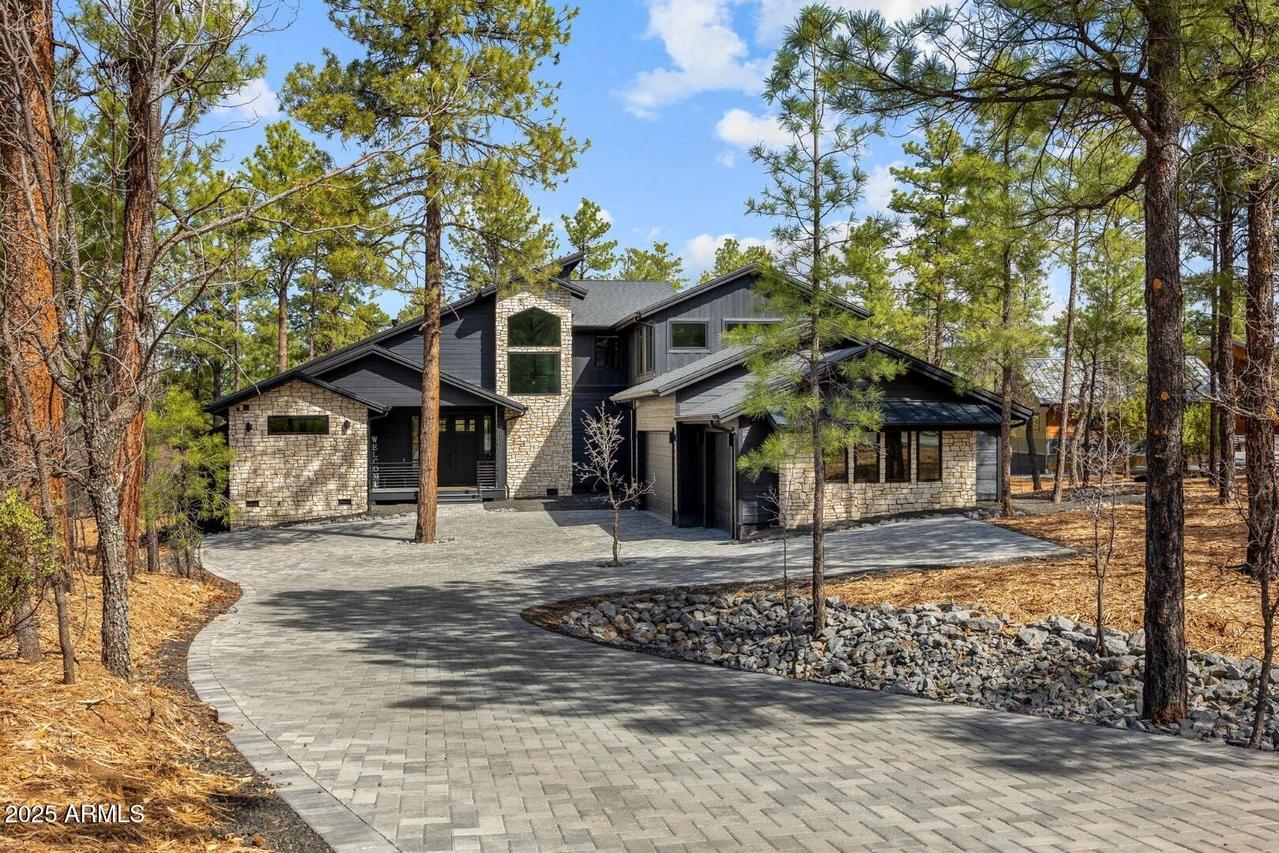 3500 W Redbud Ln., Show Low, AZ 85901