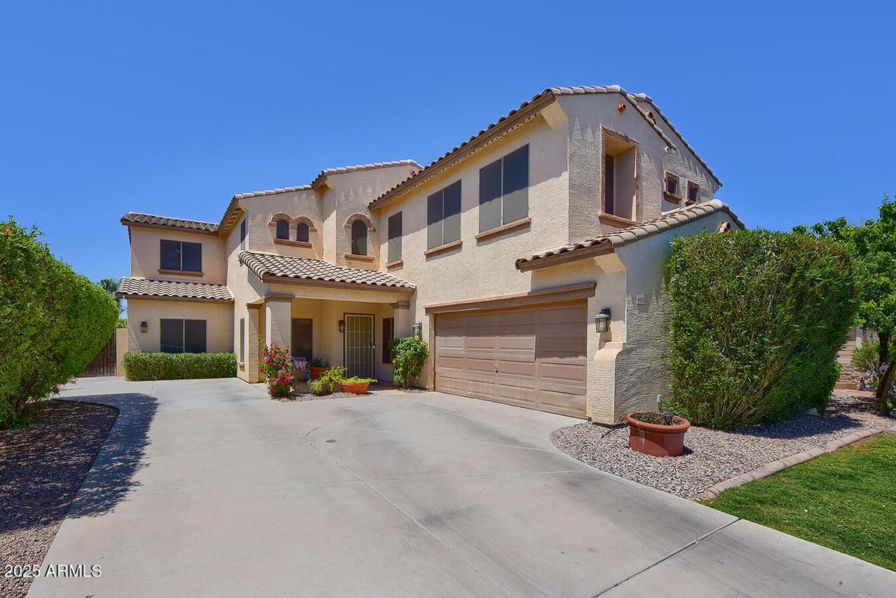 6570 S Pewter Way, Chandler, AZ 85249