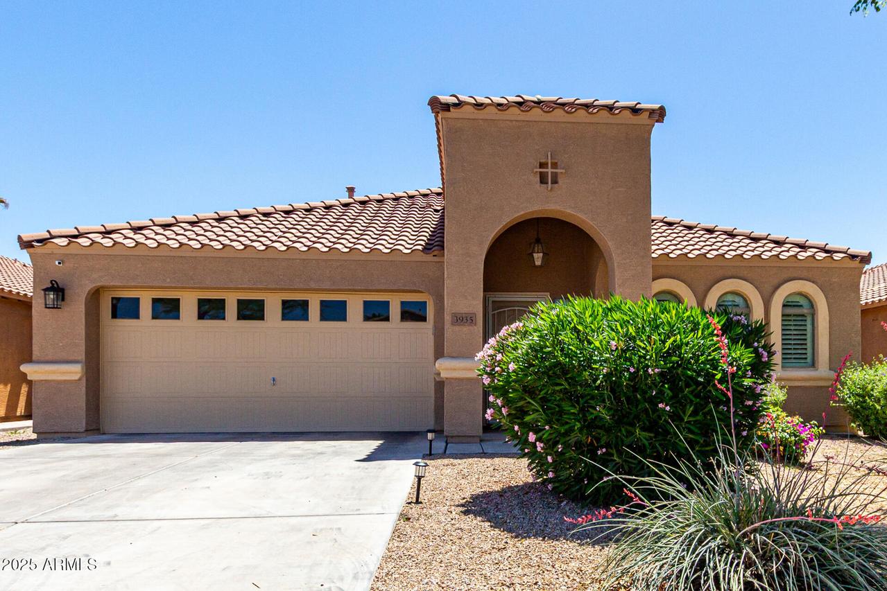 3935 E Graphite Rd., San Tan Valley, AZ 85143