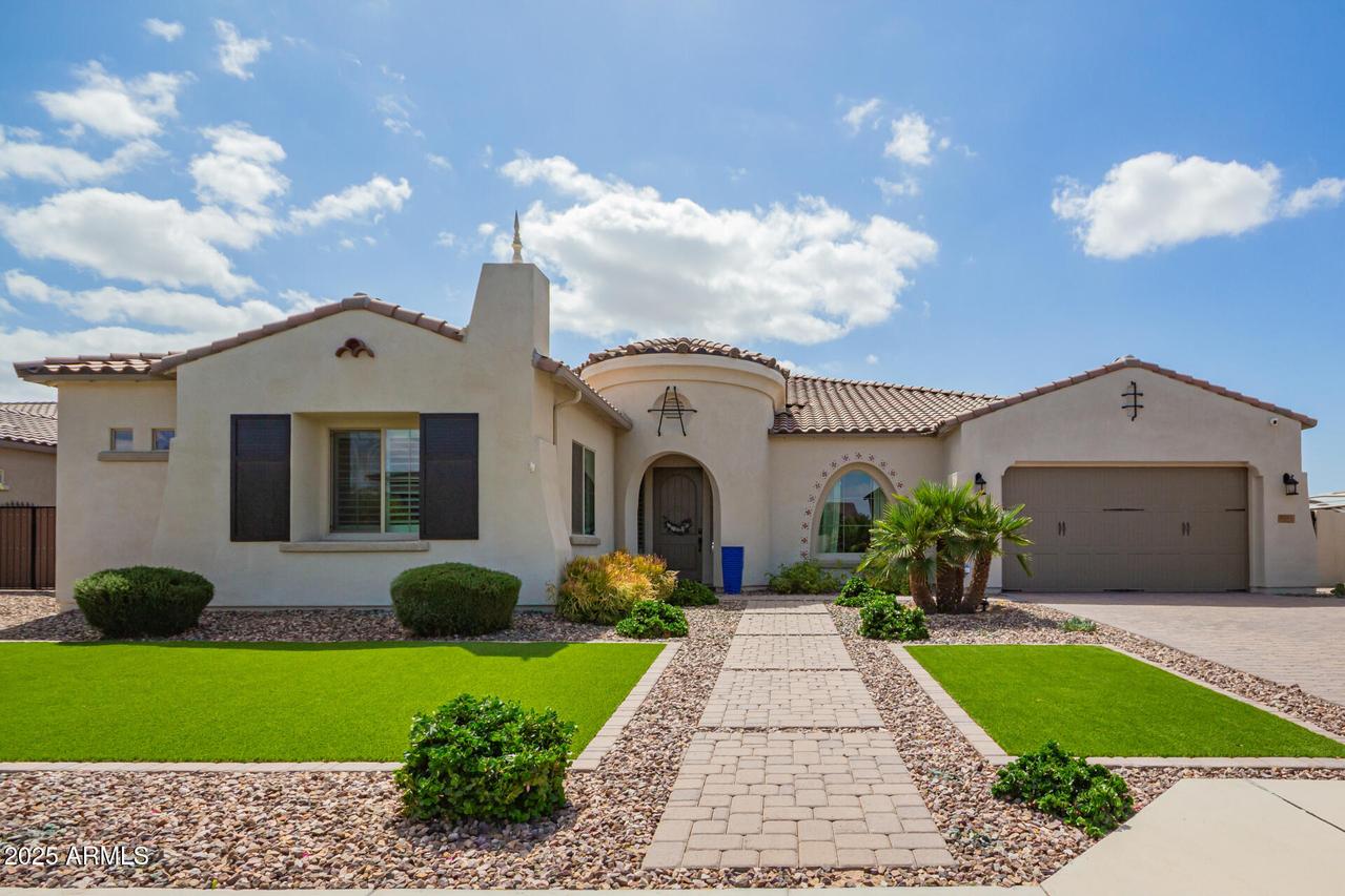 9281 W Villa Chula, Peoria, AZ 85383