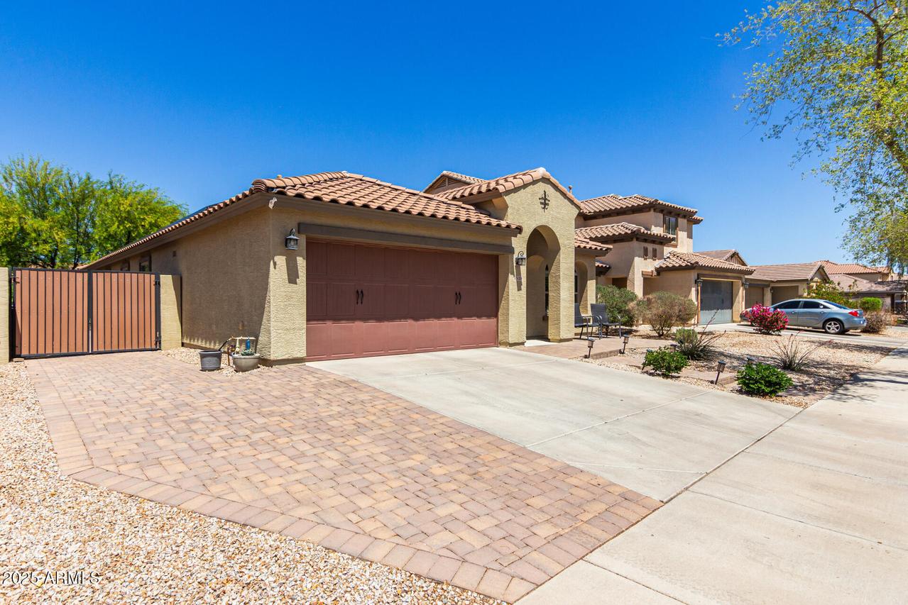 14208 W Larkspur Dr., Surprise, AZ 85379