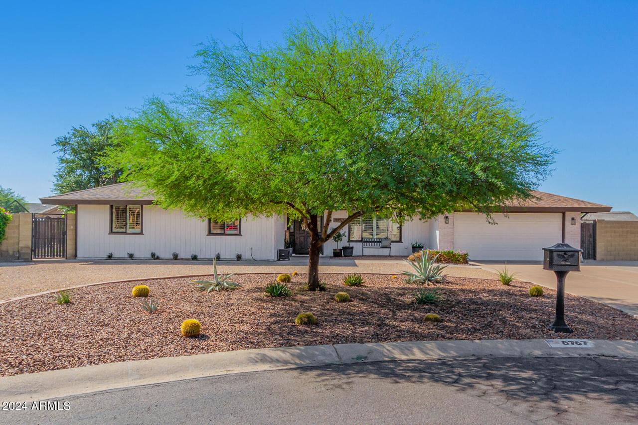 8767 W Villa Hermosa, Peoria, AZ 85383