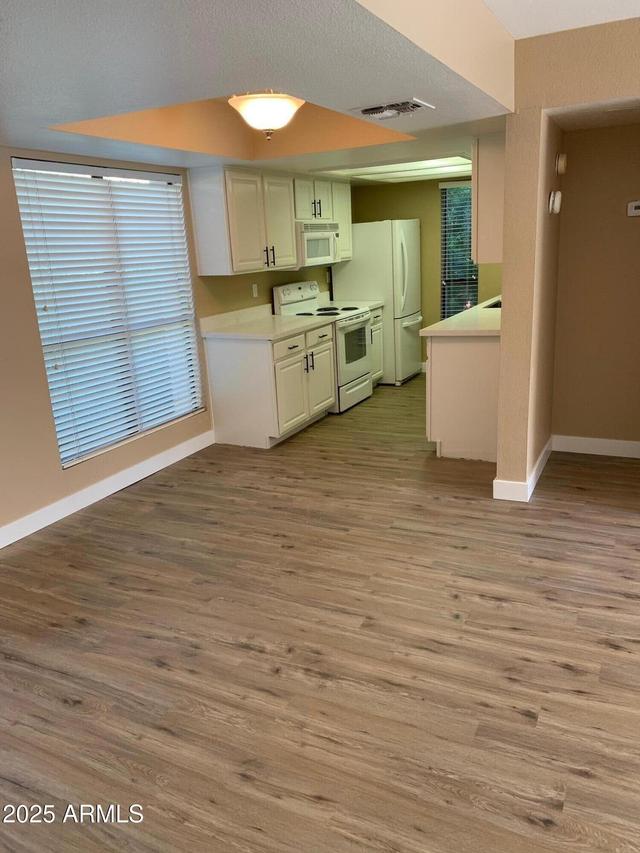 3131 W Cochise Dr. #218, Phoenix, AZ 85051