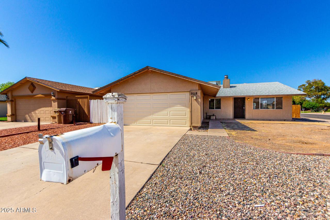 9118 W Cameron Dr., Peoria, AZ 85345