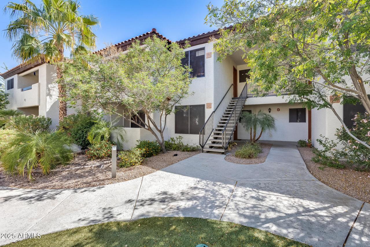 9990 N Scottsdale Rd. #2042, Paradise Valley, AZ 85253