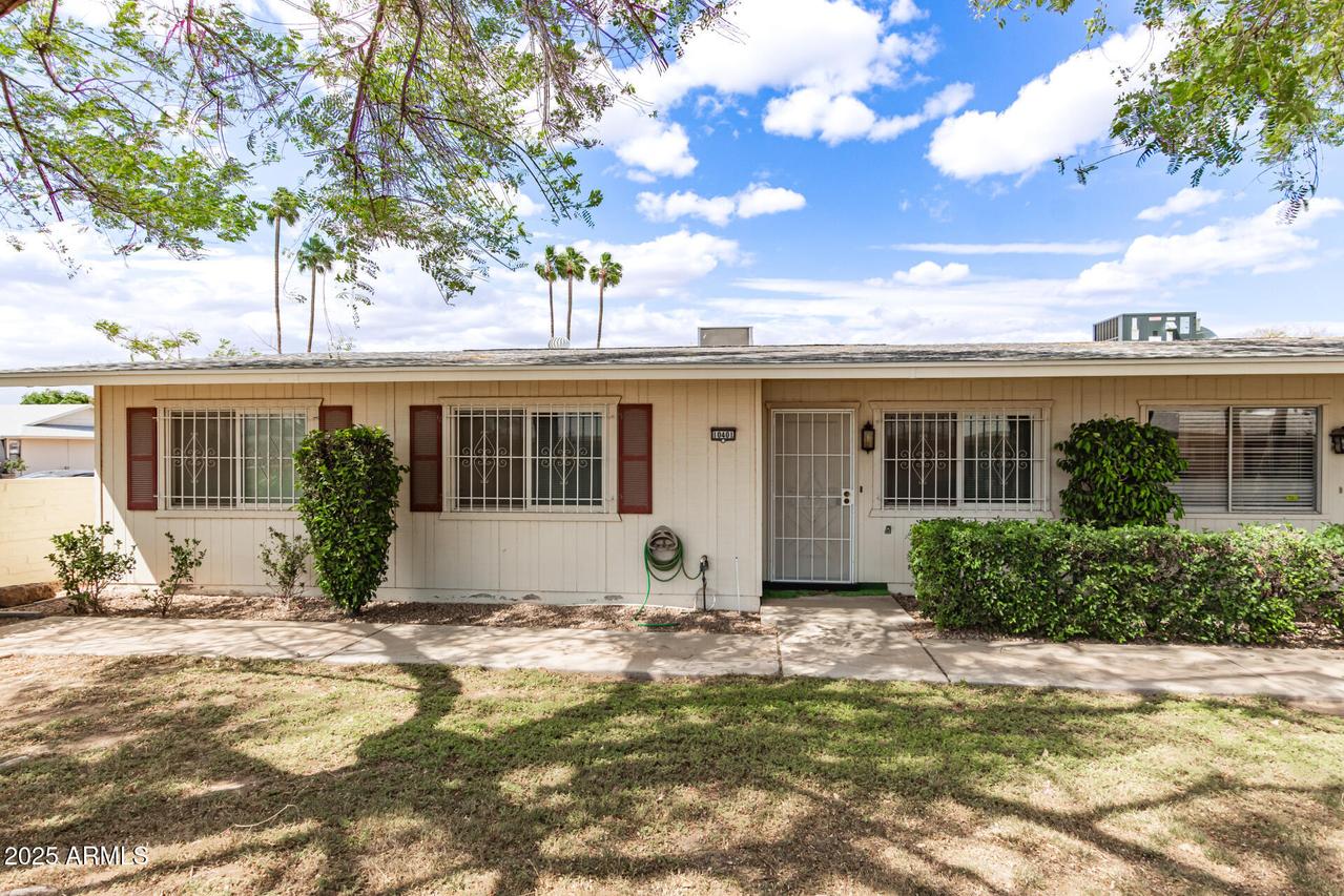 10401 N 108th Ave., Sun City, AZ 85351