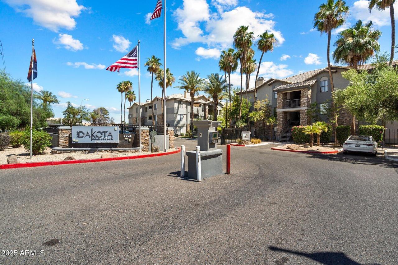 2025 E Campbell Ave. #132, Phoenix, AZ 85016