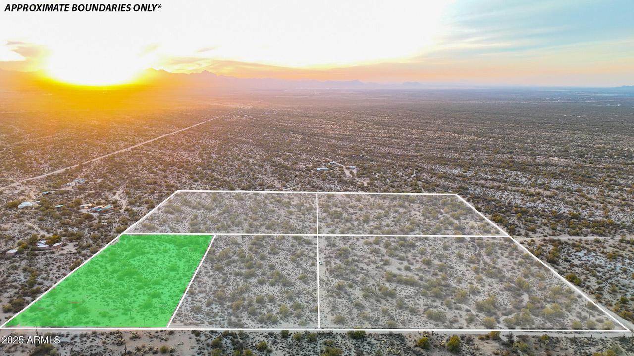 S Twin Hawk Ln. Lot 4 (5 Acres) #-, Marana, AZ 85658