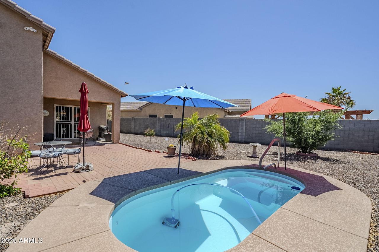 1813 N Lewis Pl., Casa Grande, AZ 85122