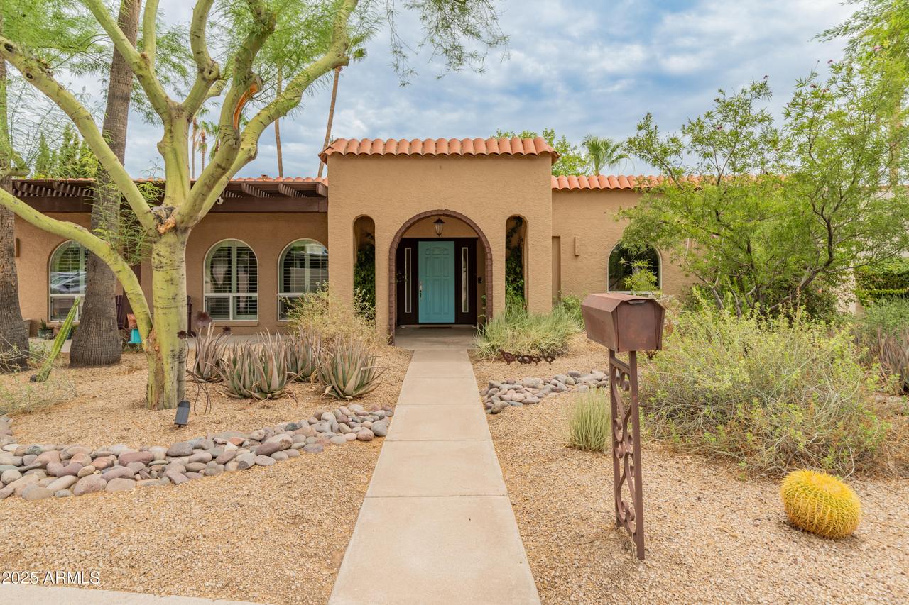 11051 N 45th Pl., Phoenix, AZ 85028