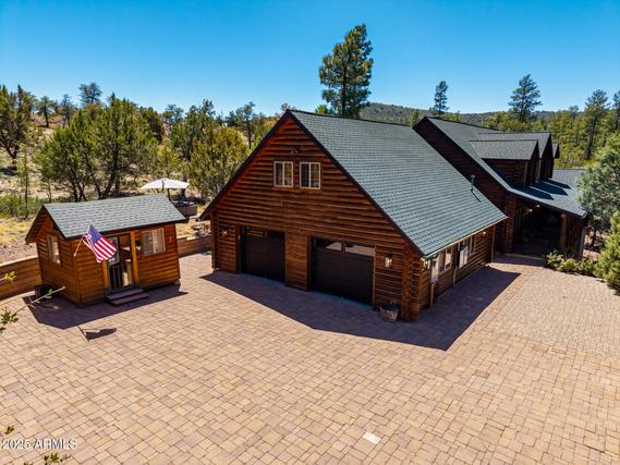 New Homes with Master Bedrooms on the 1st Floor in Pine: April 19th to April 25th