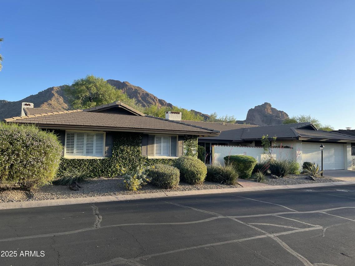 5635 E Lincoln Dr. #26, Paradise Valley, AZ 85253
