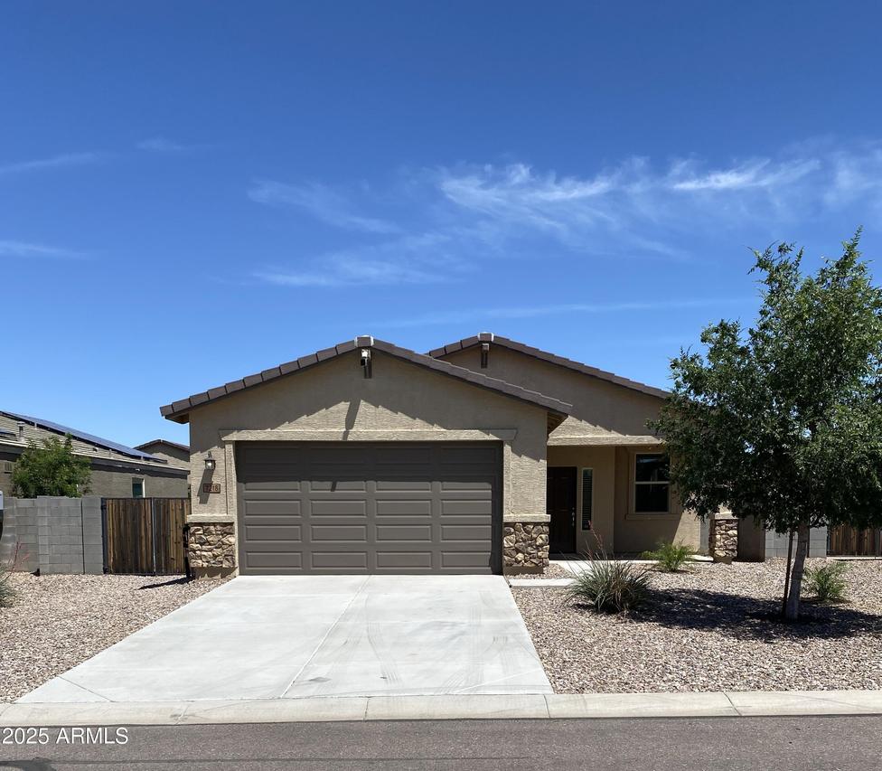 7218 E Grouse Ct., San Tan Valley, AZ 85143