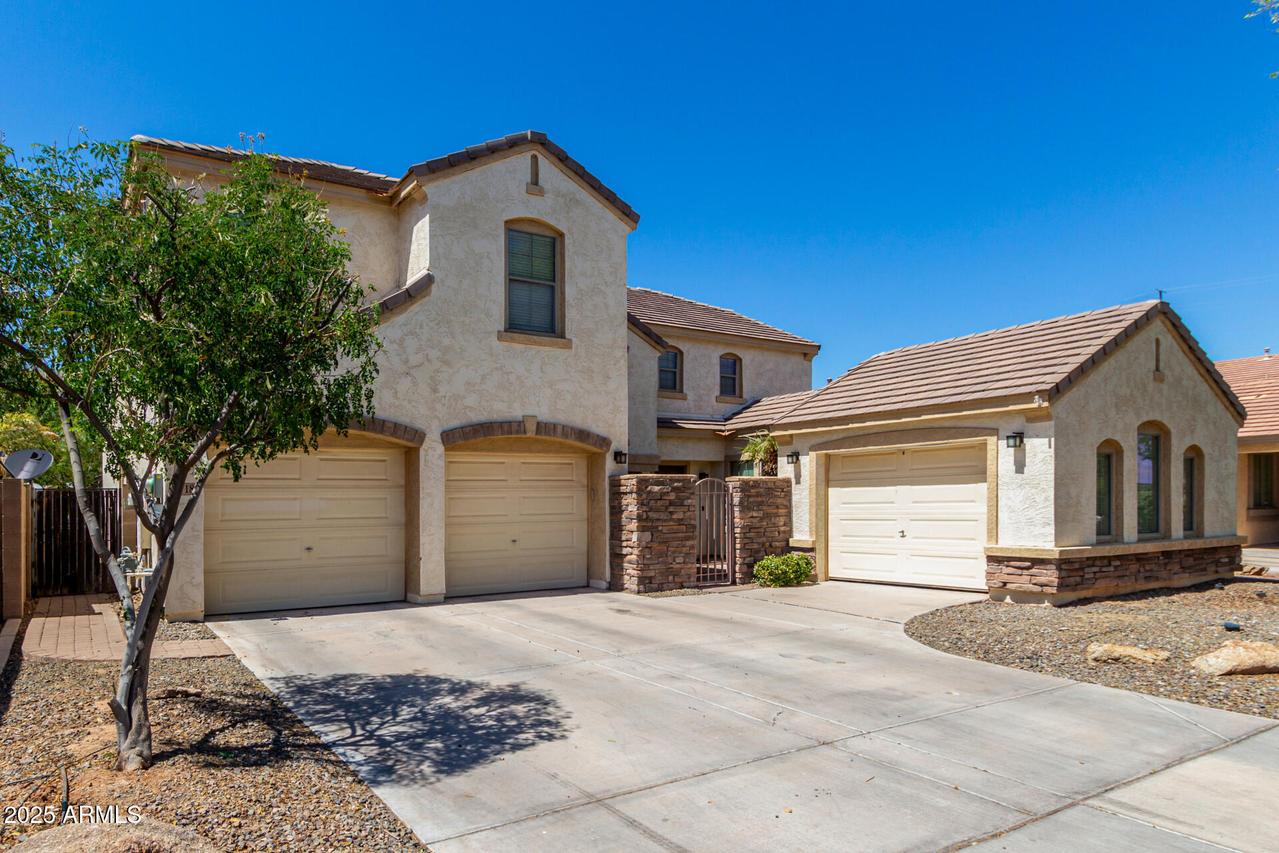 2718 S Cupertino Dr., Gilbert, AZ 85295