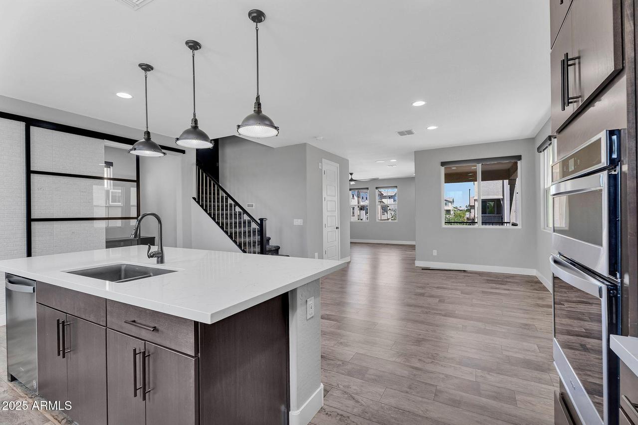 687 W Flintlock Way, Chandler, AZ 85286