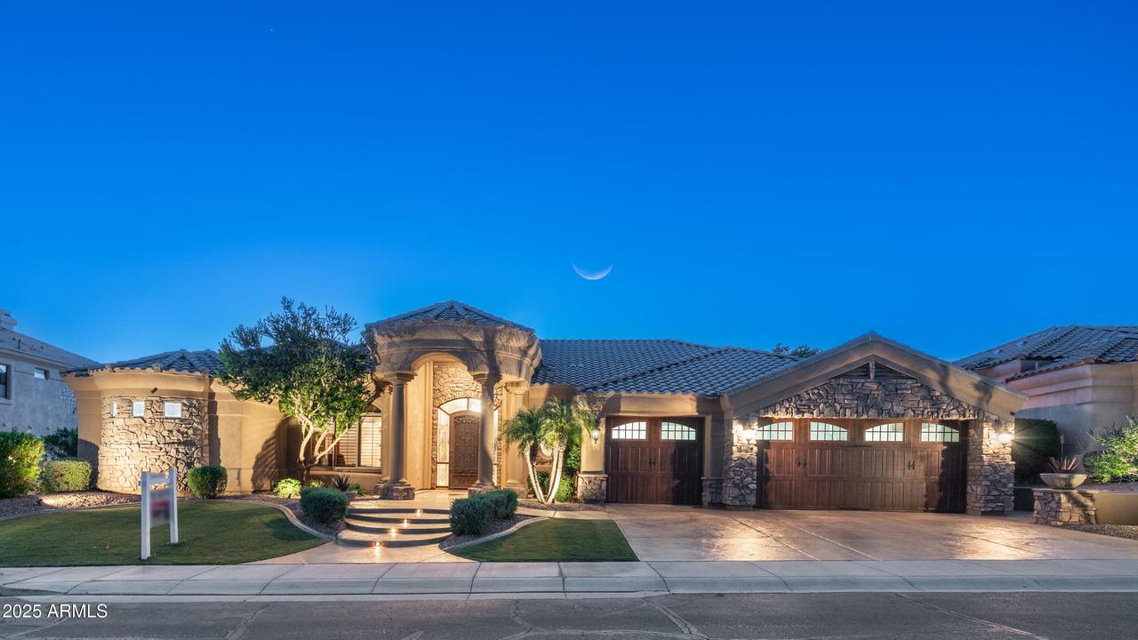 16432 S Mountain Stone Tr., Phoenix, AZ 85048