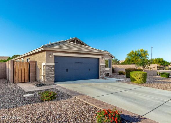 New Homes For Sale This Week That Attend Basha High School: April 18th to April 24th