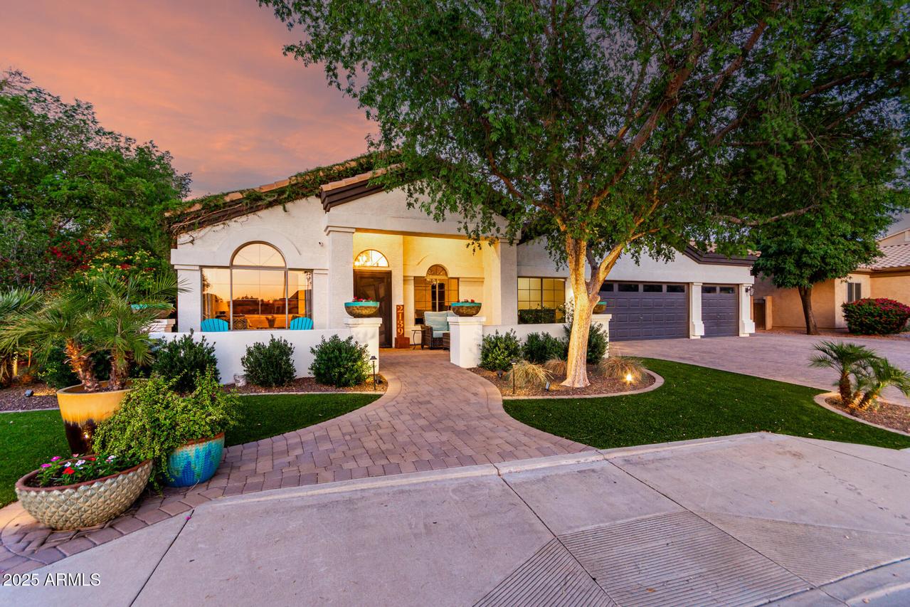 2139 S Granite St., Gilbert, AZ 85295