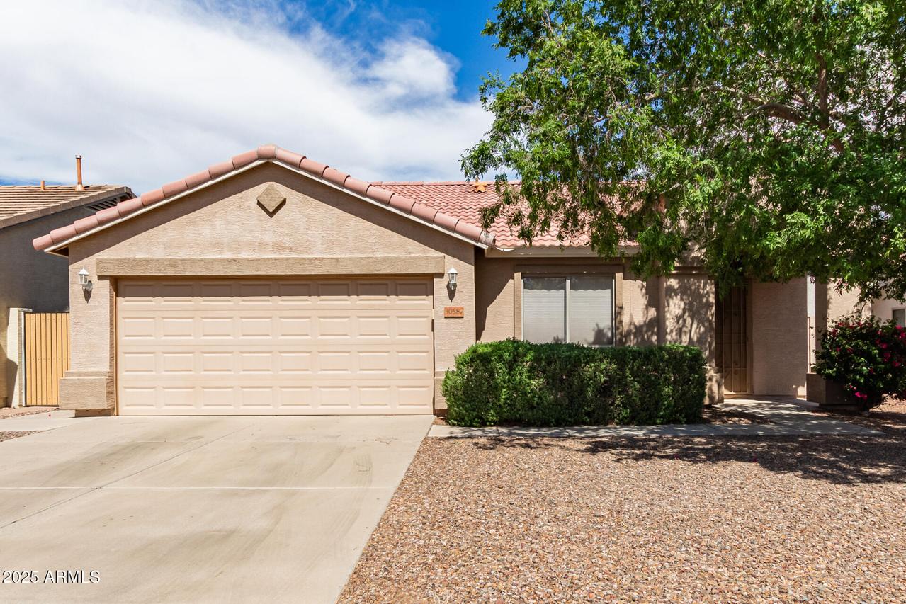 30587 N Maple Chase Dr., San Tan Valley, AZ 85143