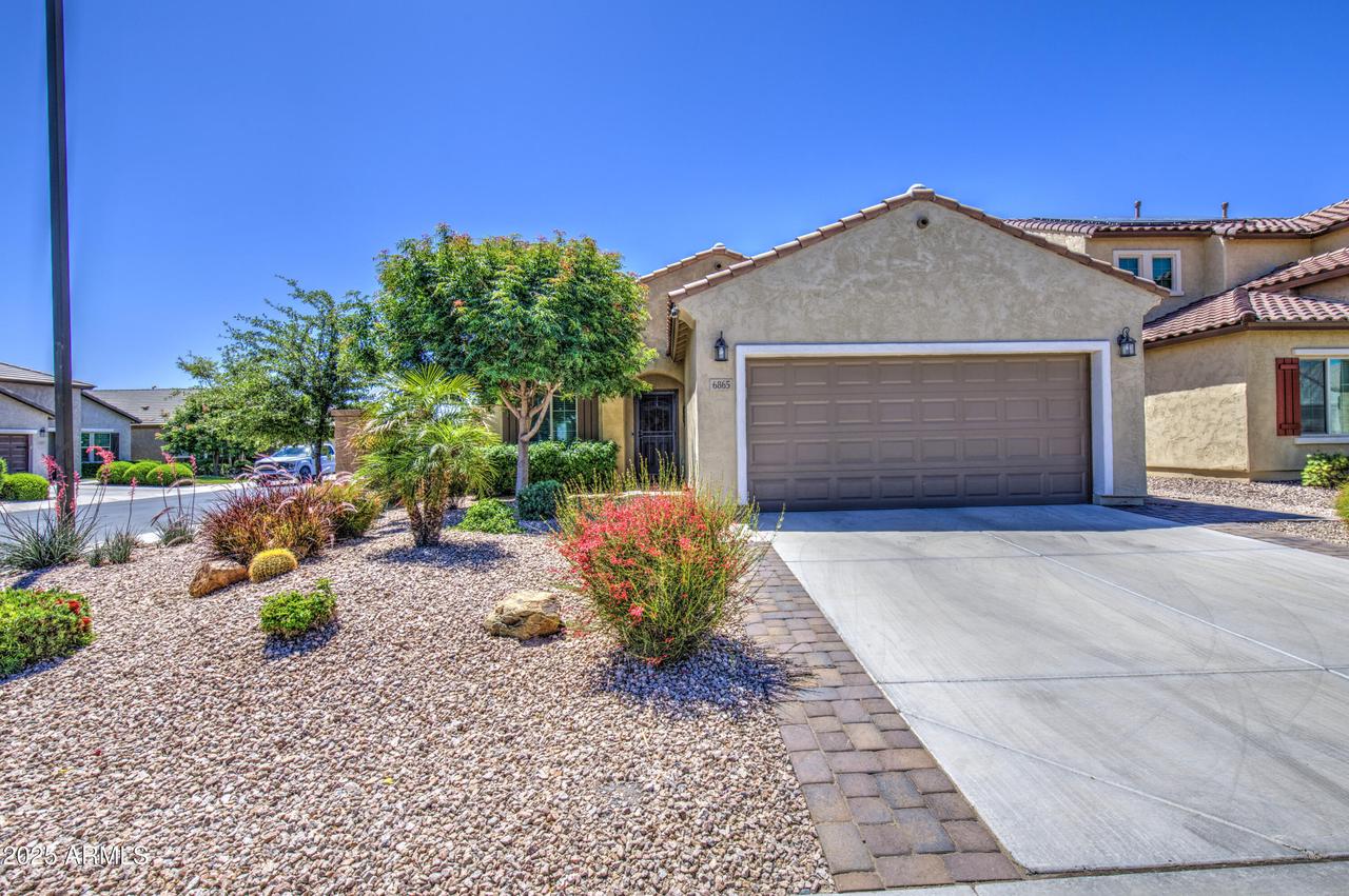 6865 W Sonoma Way, Florence, AZ 85132