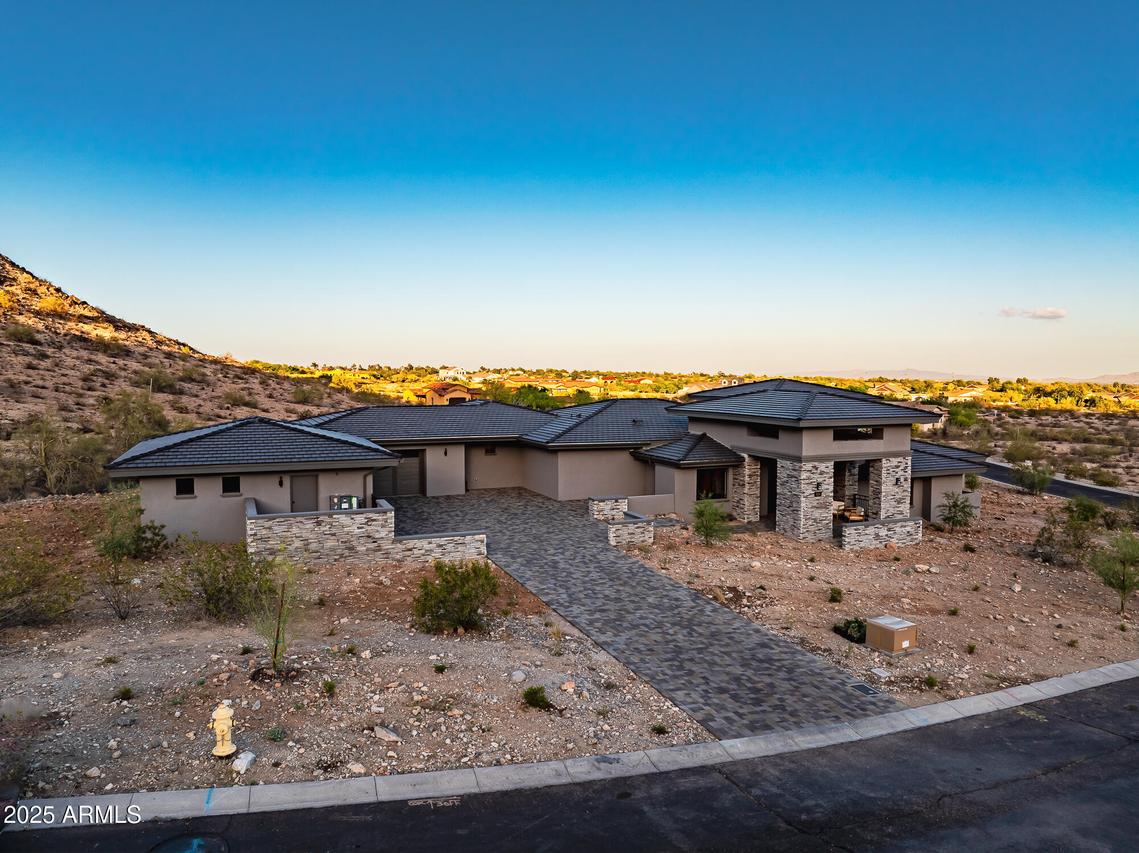 3135 N Mountainside Loop, Buckeye, AZ 85396