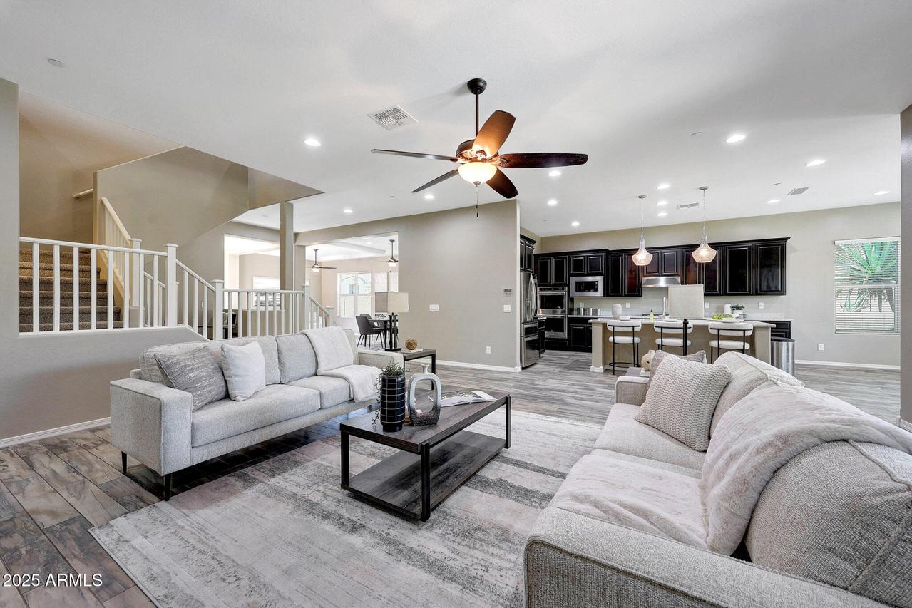 25449 N 102nd Dr., Peoria, AZ 85383