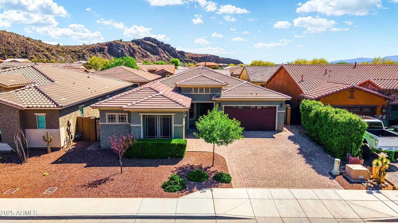 10345 W Fetlock Tr., Peoria, AZ 85383
