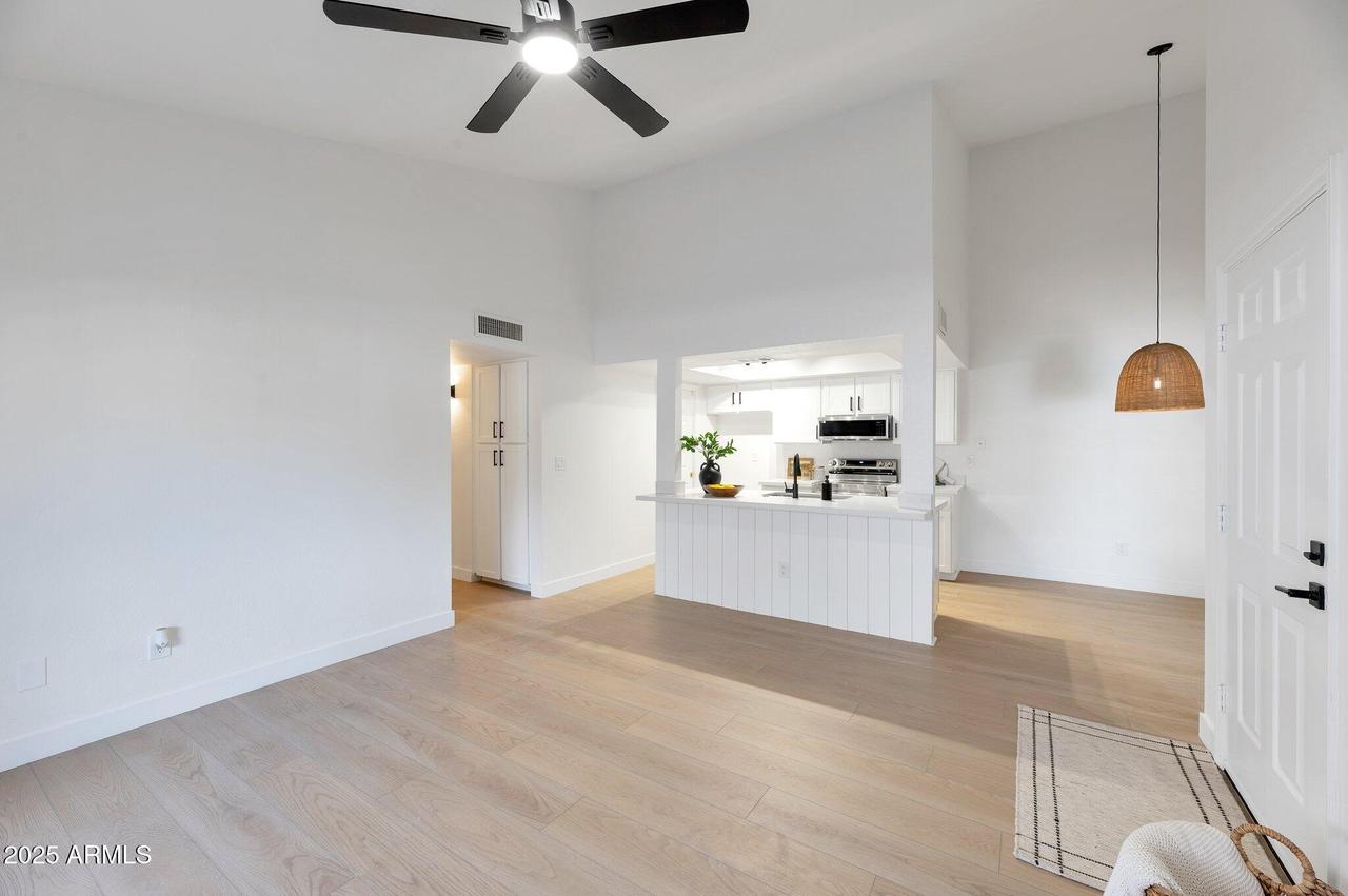 3030 S Alma School Rd. #29, Mesa, AZ 85210