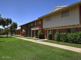 6623 N 44th Ave., Glendale, AZ 85301