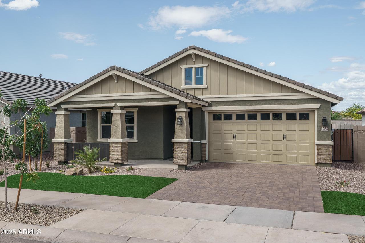 15784 W Soft Wind Dr., Surprise, AZ 85387
