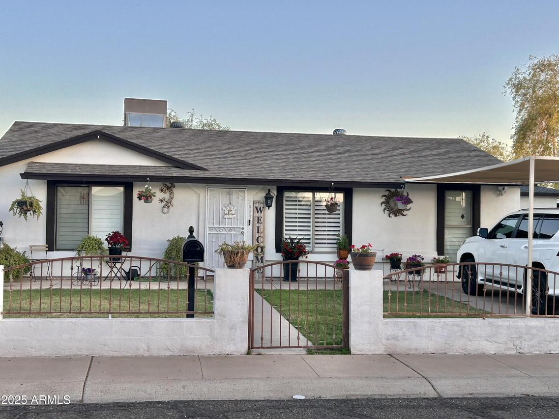 7943 W Mariposa Dr., Phoenix, AZ 85033