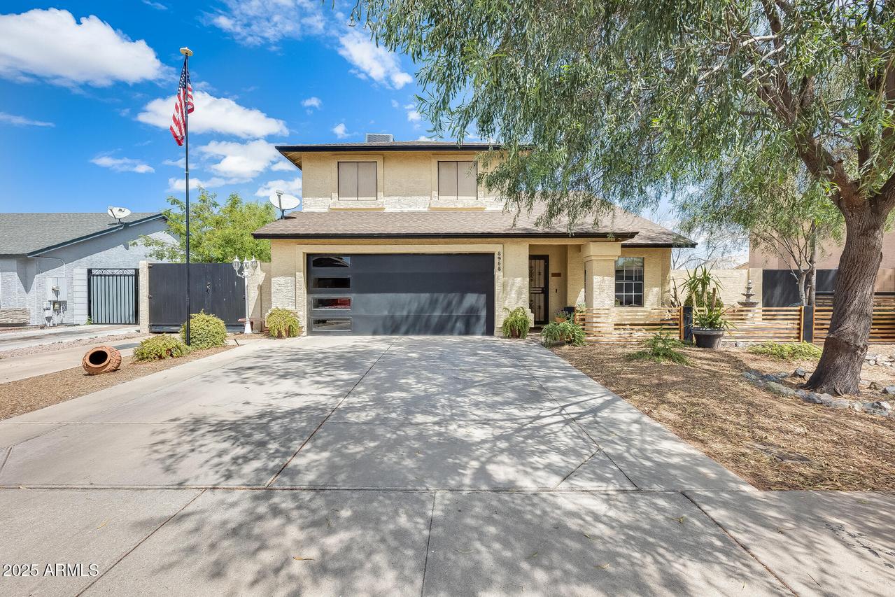 8958 W Stella Ave., Glendale, AZ 85305
