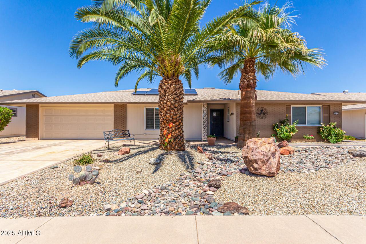 13202 W La Terraza Dr., Sun City West, AZ 85375