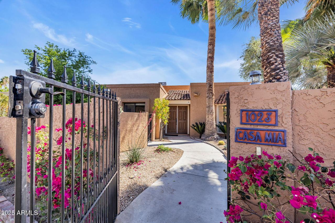1023 E Sahuaro Dr., Phoenix, AZ 85020