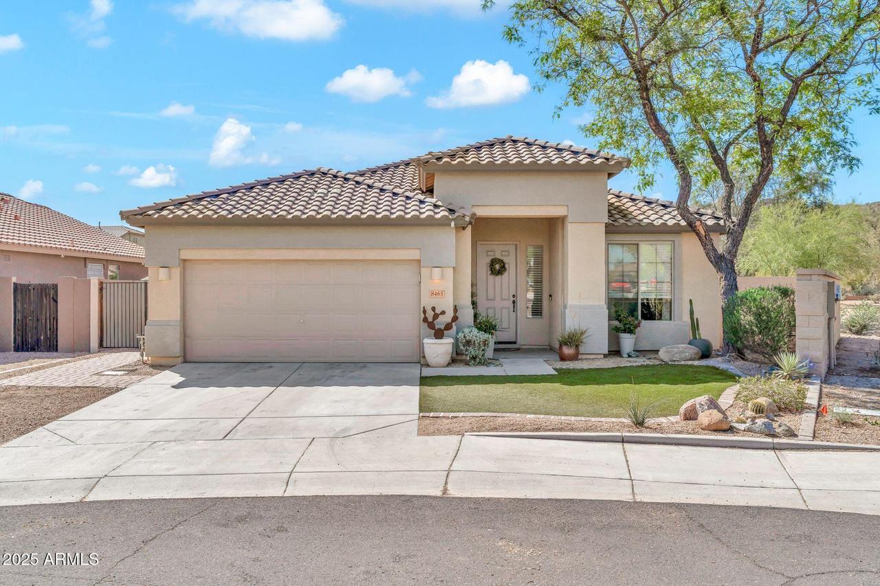 8465 W Andrea Dr., Peoria, AZ 85383