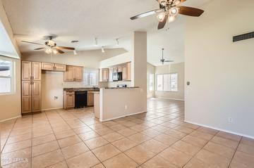 1202 W Wickieup Ln., Phoenix, AZ 85027