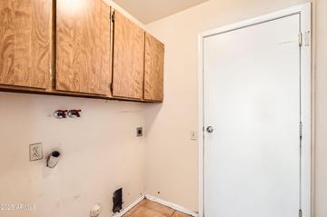 1202 W Wickieup Ln., Phoenix, AZ 85027