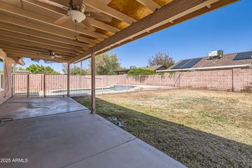 1202 W Wickieup Ln., Phoenix, AZ 85027