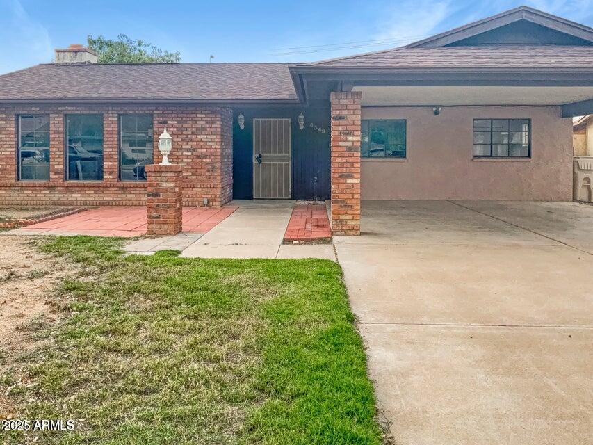 4349 W Morten Ave., Glendale, AZ 85301