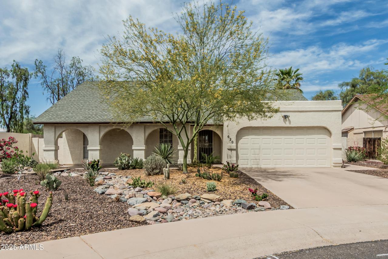 620 N Entrada St., Chandler, AZ 85226