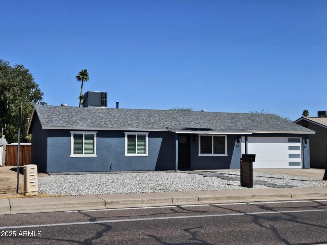 13629 N 36th St., Phoenix, AZ 85032