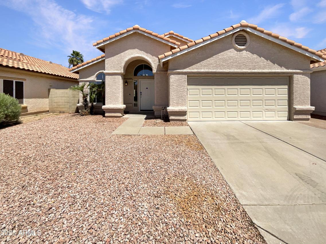 4626 E Villa Rita Dr., Phoenix, AZ 85032