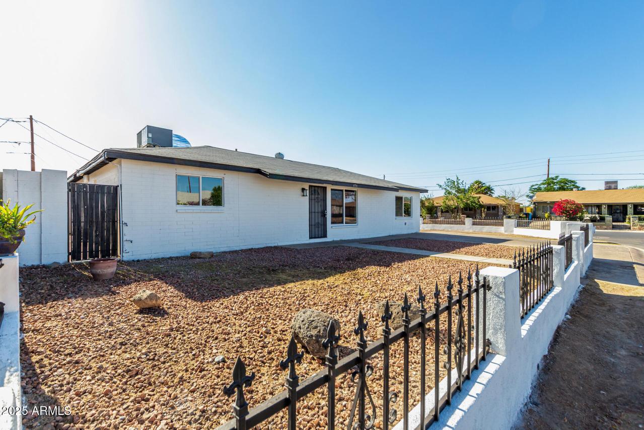 4750 N 50th Ave., Phoenix, AZ 85031