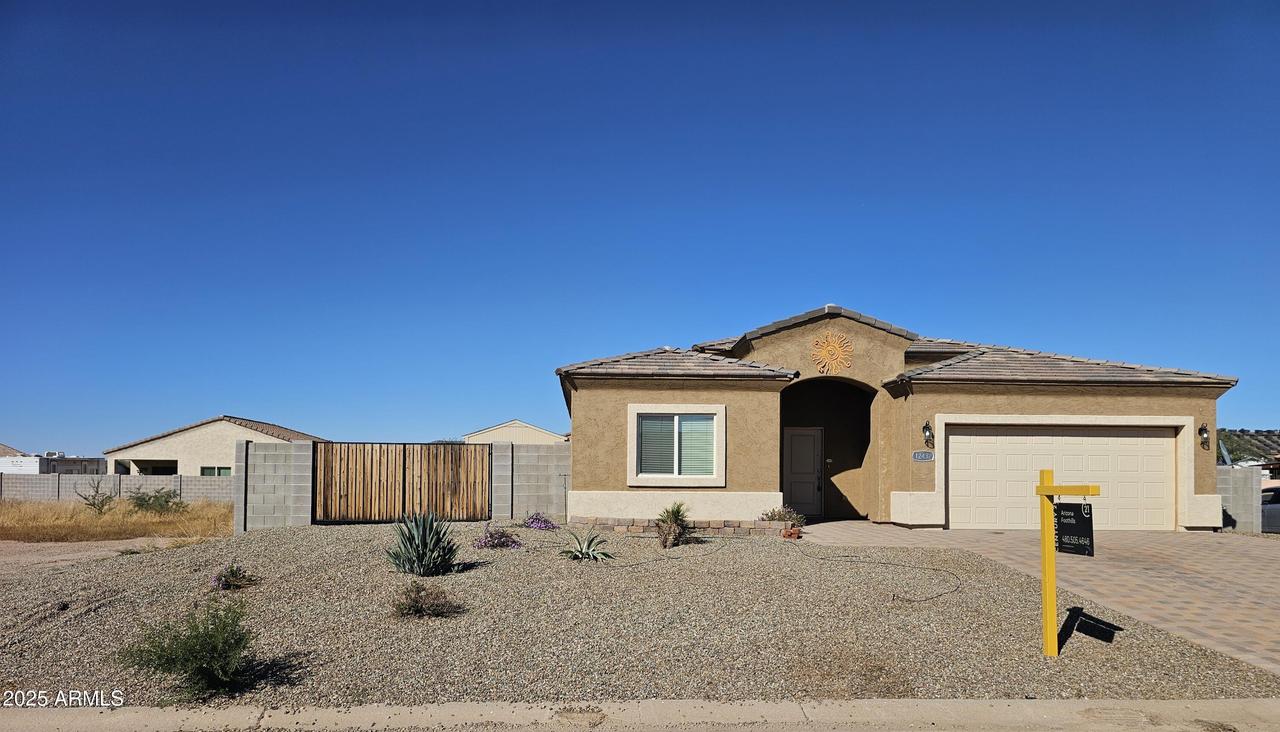 12432 W Madero Dr., Arizona City, AZ 85123