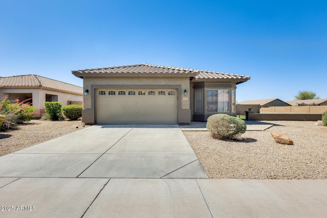 6319 W Hilton Ave., Phoenix, AZ 85043