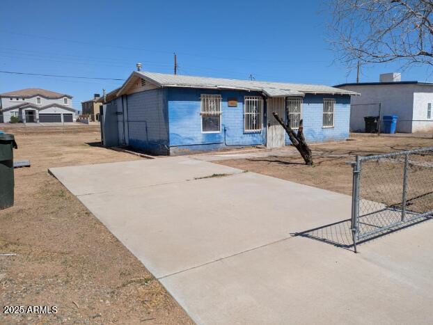 2602 E Jones Ave., Phoenix, AZ 85040