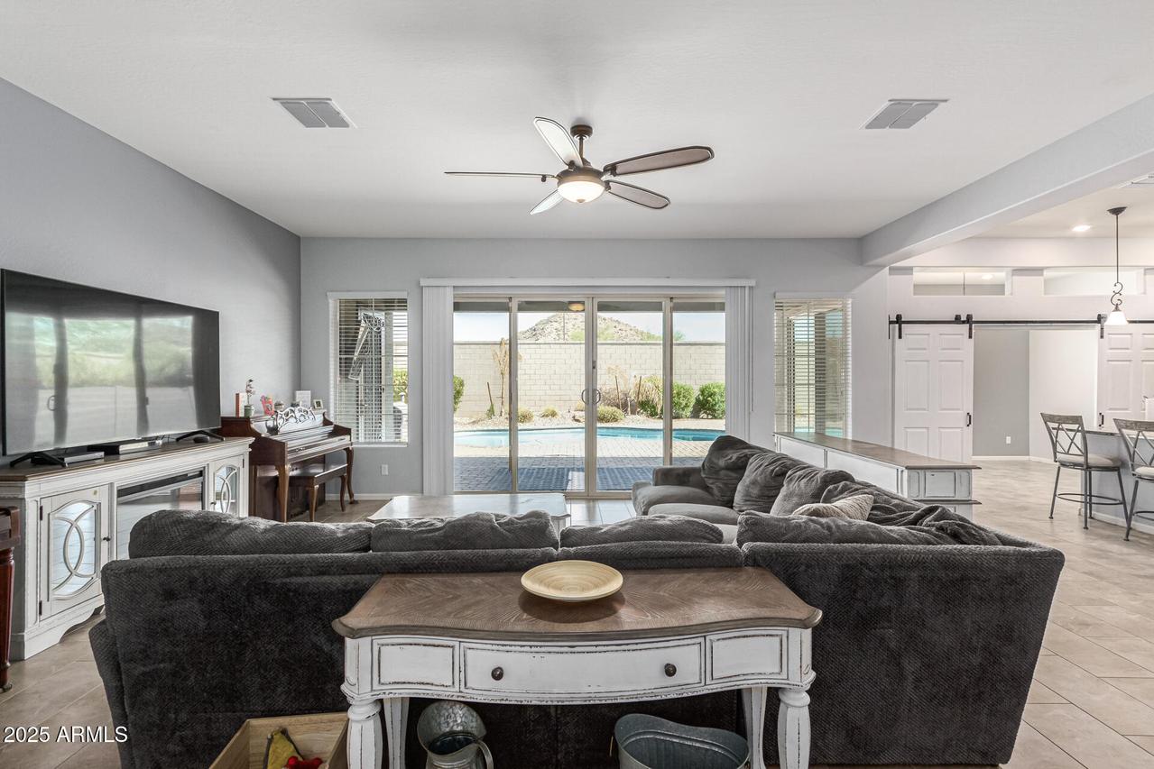 28623 N 66th Ave., Phoenix, AZ 85083