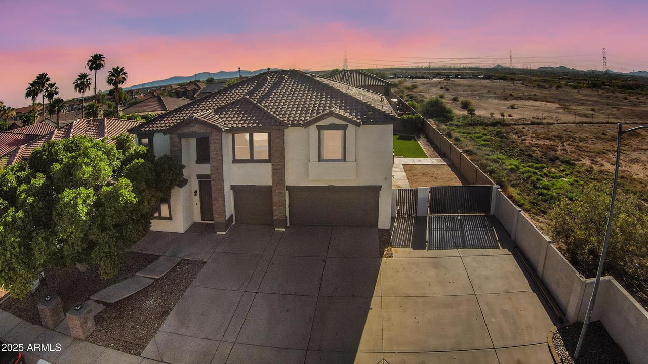 23214 N 106th Ave., Peoria, AZ 85383